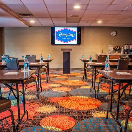 Hampton Inn ניו פילדלפיה מראה חיצוני תמונה