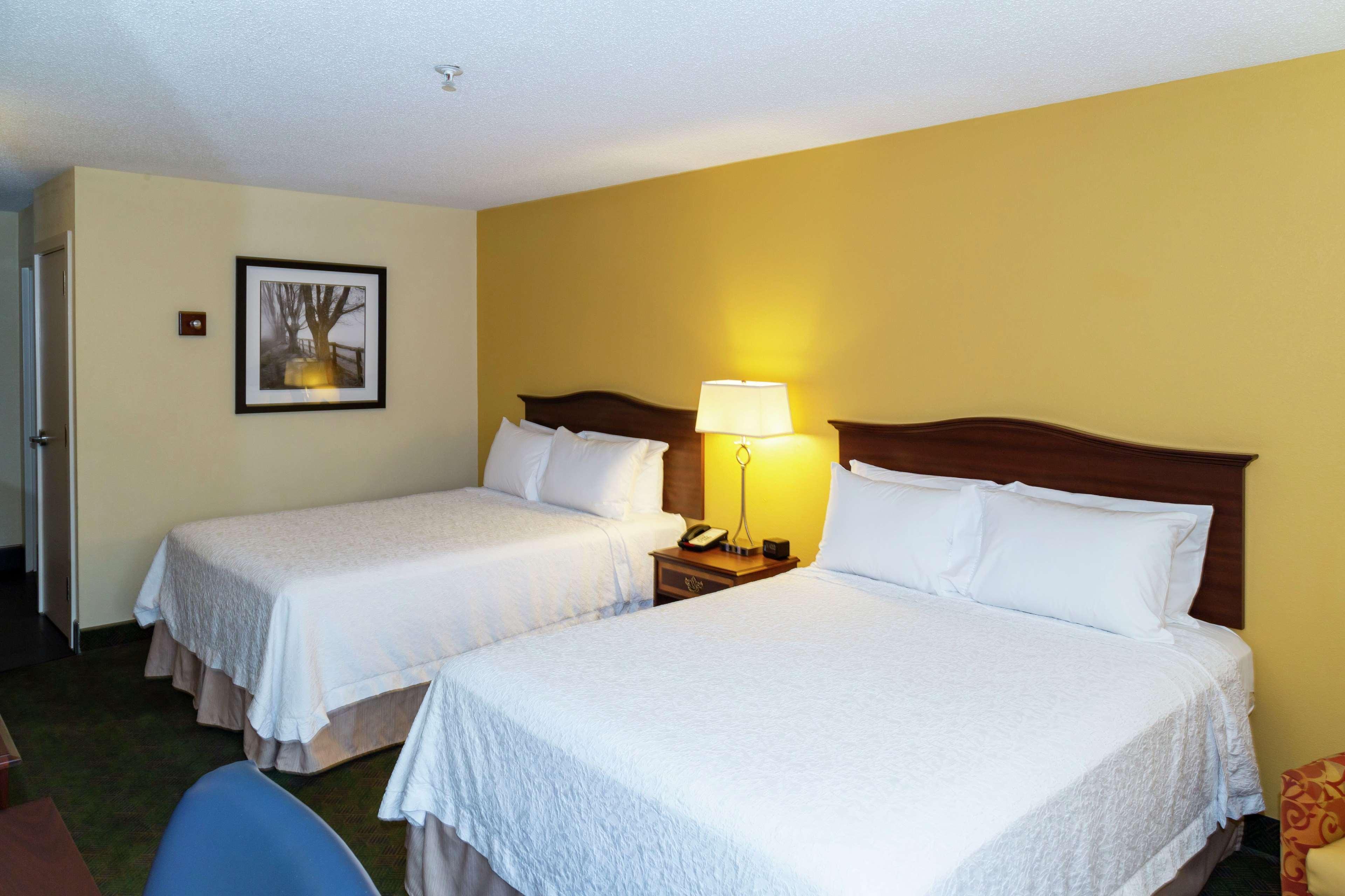Hampton Inn ניו פילדלפיה מראה חיצוני תמונה