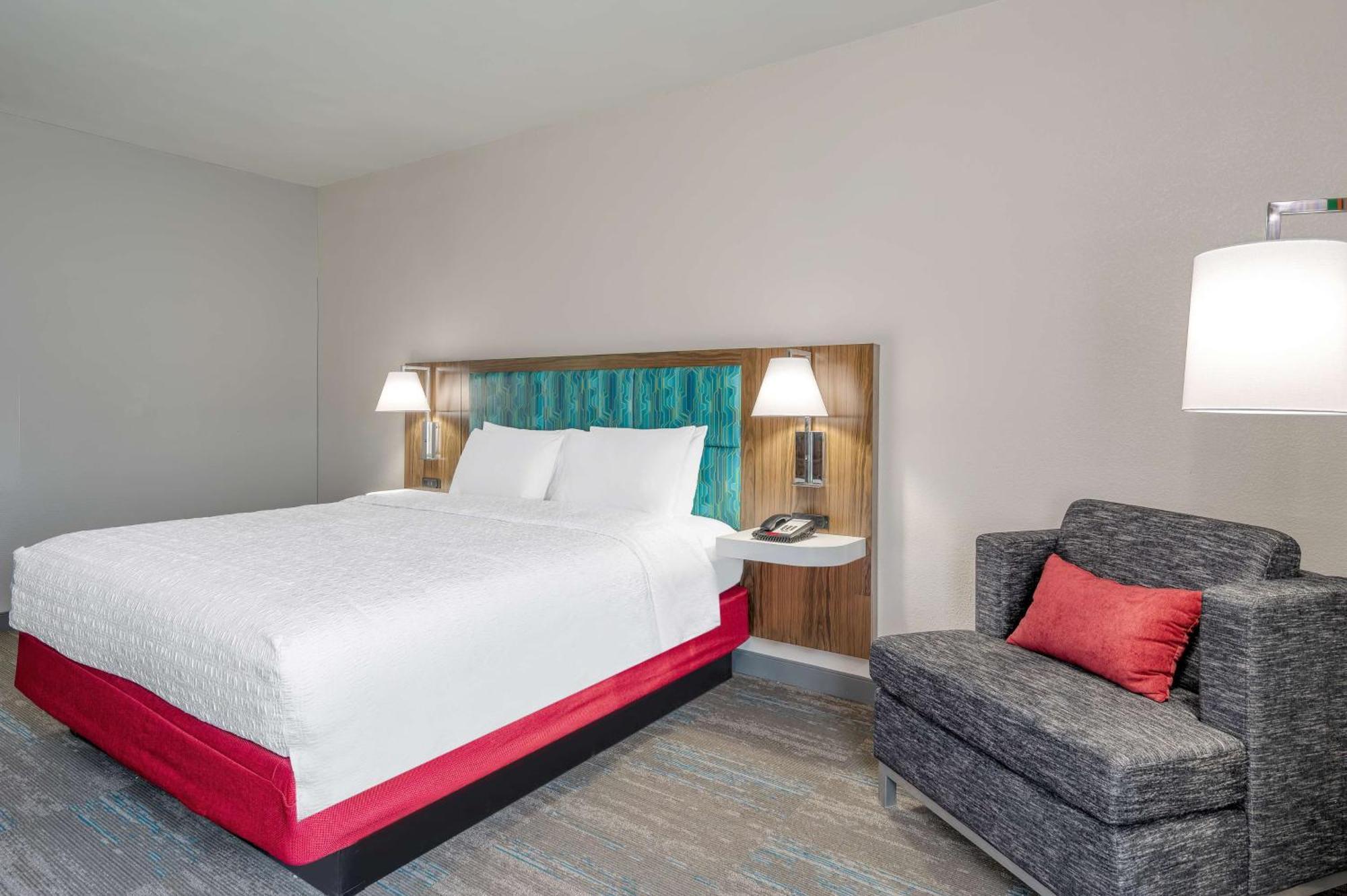Hampton Inn ניו פילדלפיה מראה חיצוני תמונה