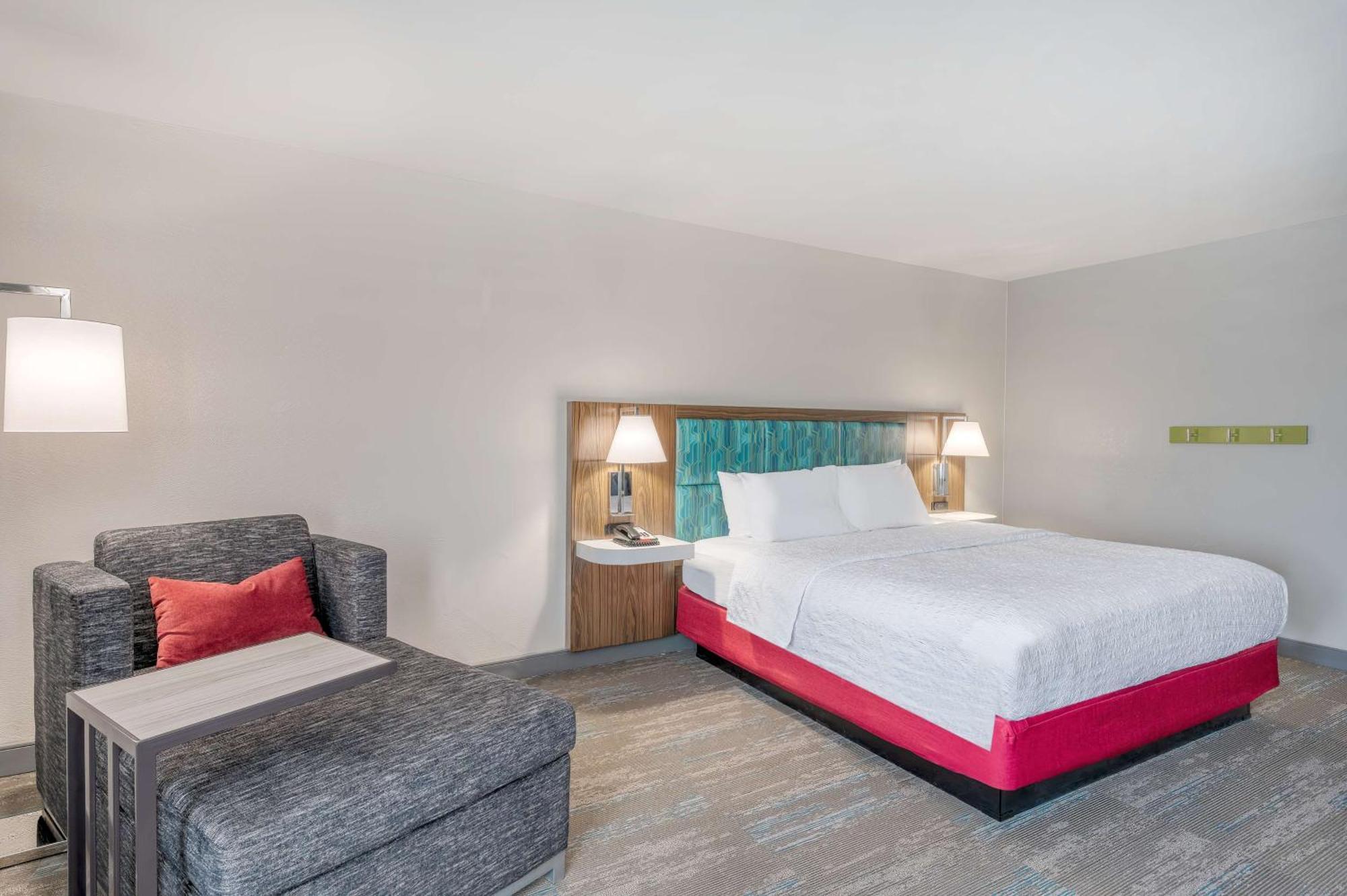 Hampton Inn ניו פילדלפיה מראה חיצוני תמונה